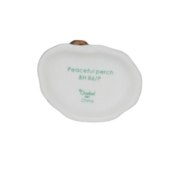 Goebel Hummel "Peaceful Perch" Porcelain Figurine Original Box COA - Picture 7 of 8